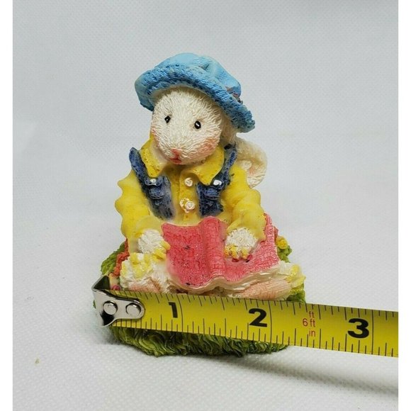 Bunny Sitting On Grass With Pink Book Ceramic/Porcelain Shelf Sitter Home Décor - Picture 4 of 12